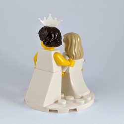 Bride Minifigure Set with Pink Bouquet