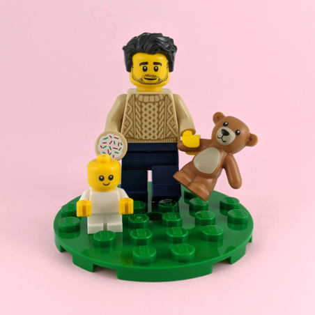 Lego Baby, and Dad with Cosy Jumper + Teddy, Sugar Cookie and Base