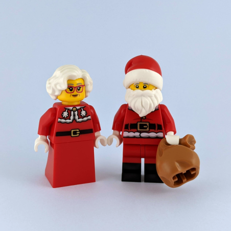 Lego Santa & Mrs Claus Minifigure Set