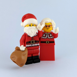 Lego Santa & Mrs Claus Minifigure Set