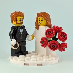 Ginger Bride and Groom Minifigure Set