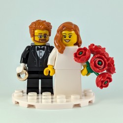 Ginger Bride and Groom Minifigure Set